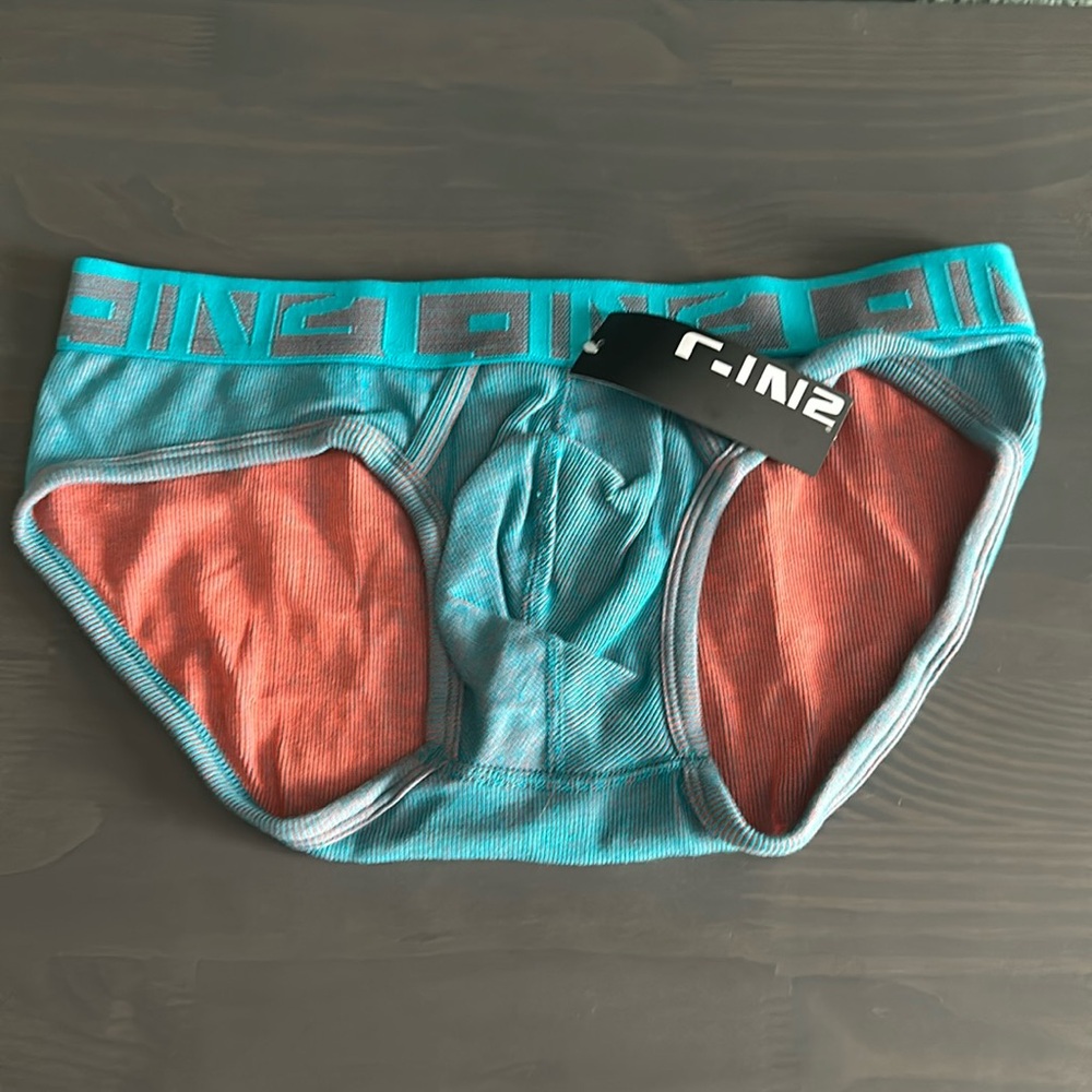 C-in2 multicolor brief